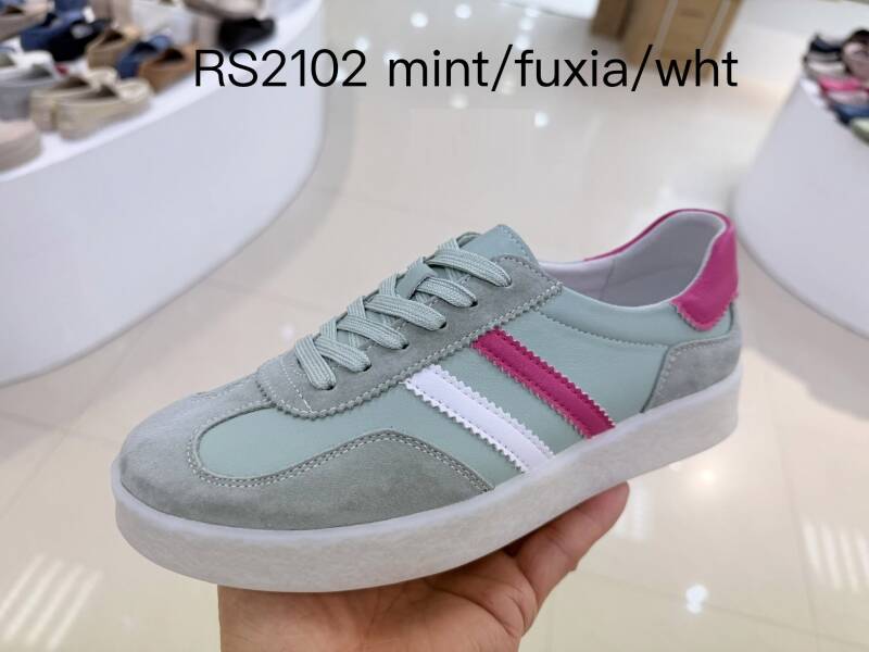 Buty sportowe damskie Roz 36-41 /12 par